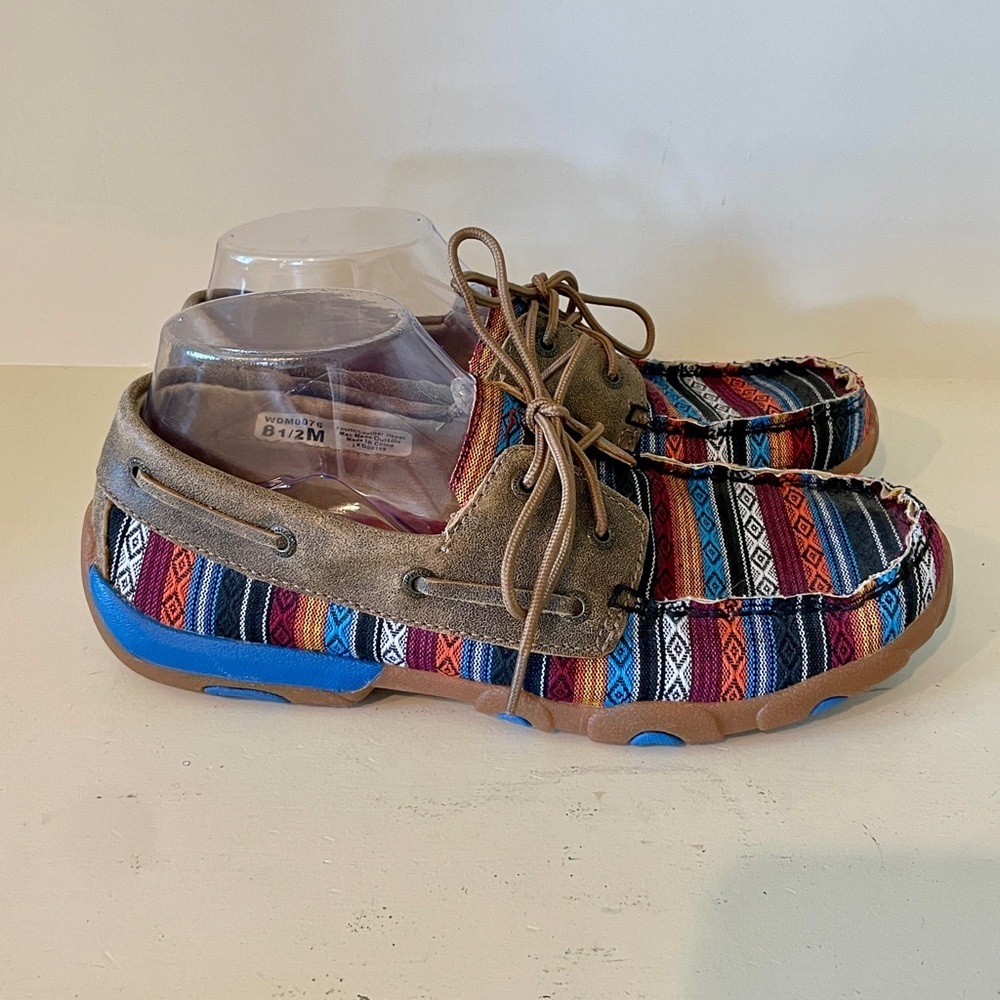 Twisted X Women's Serape New 8.5 Boat Shoe Driving Moc Multi Color Woven Western